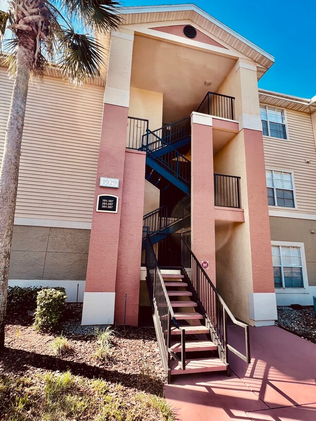 1929 Summer Club Dr, Unit 101 in Oviedo, FL - Building Photo - Building Photo