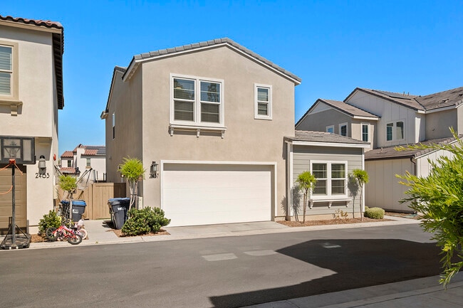 2457 Remus Ln in Spring Valley, CA - Building Photo - Building Photo