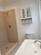 1018 S Charles St, Unit 2 in Baltimore, MD - Building Photo - Building Photo