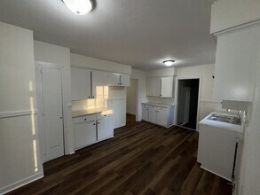 3147 Shirley Dr in Jackson, MS - Building Photo - Building Photo