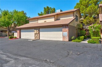 3280 Dayflower St in Las Vegas, NV - Building Photo - Building Photo