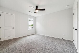 6334 Cebra St in Houston, TX - Foto de edificio - Building Photo