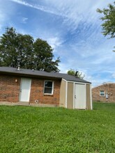 6009 Stillridge Ct in Louisville, KY - Building Photo - Building Photo