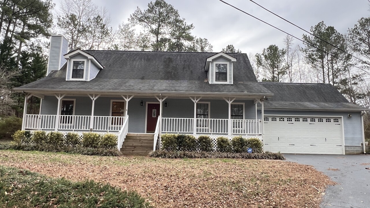 10 Fox Run Ln in Mcdonough, GA - Building Photo