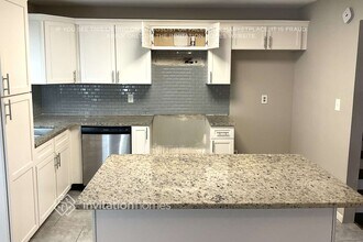 2132 Rosewood Rd in Decatur, GA - Building Photo - Building Photo