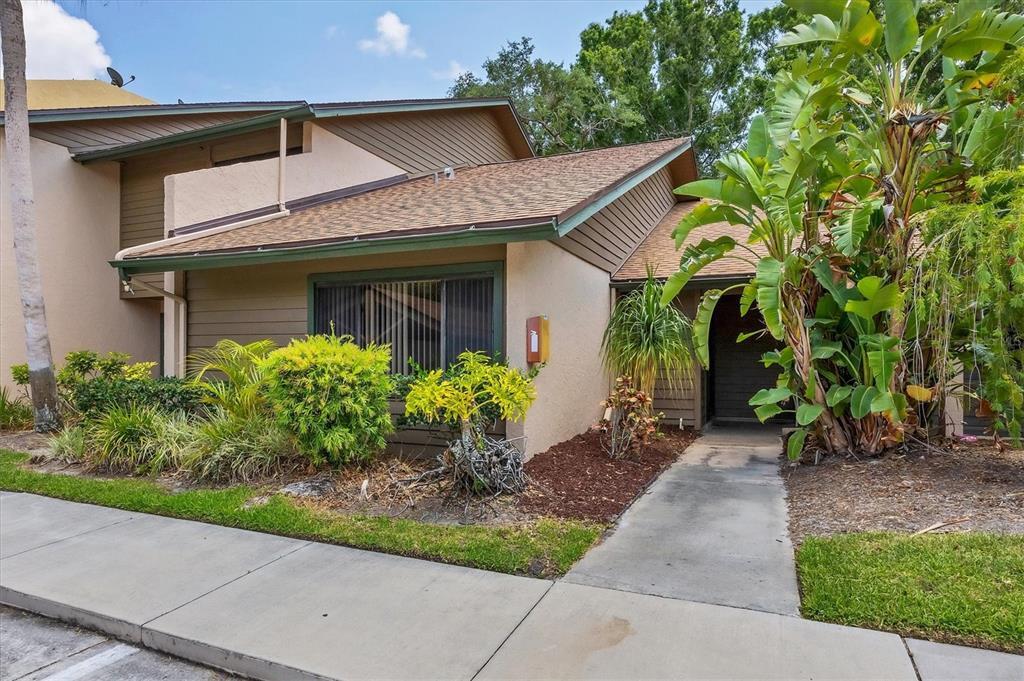 932 Sunridge Dr in Sarasota, FL - Building Photo