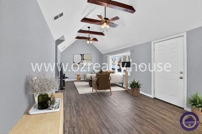 307 Venice Dr in Northwood, OH - Building Photo - Building Photo