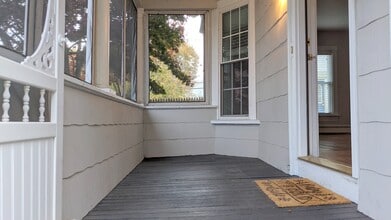 6 Prospect St, Unit 1 in Cranston, RI - Building Photo - Building Photo