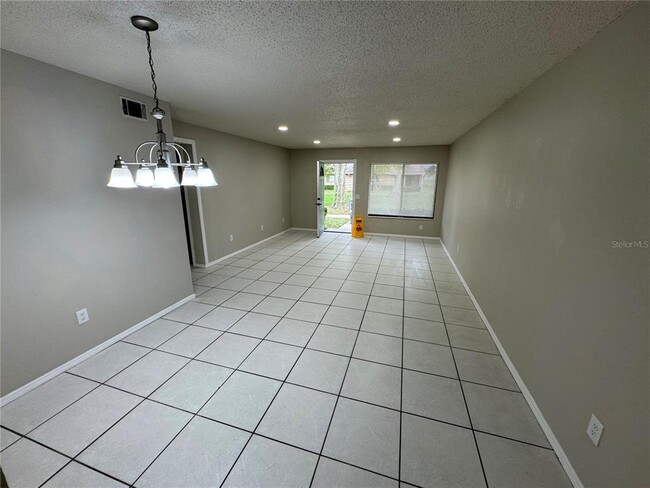 725 Northlake Blvd in Altamonte Springs, FL - Building Photo - Building Photo