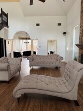 Room in House on Lakepointe Ave in Rowlett, TX - Building Photo - Building Photo