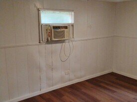 925 Ponce De Leon Blvd in Brooksville, FL - Building Photo