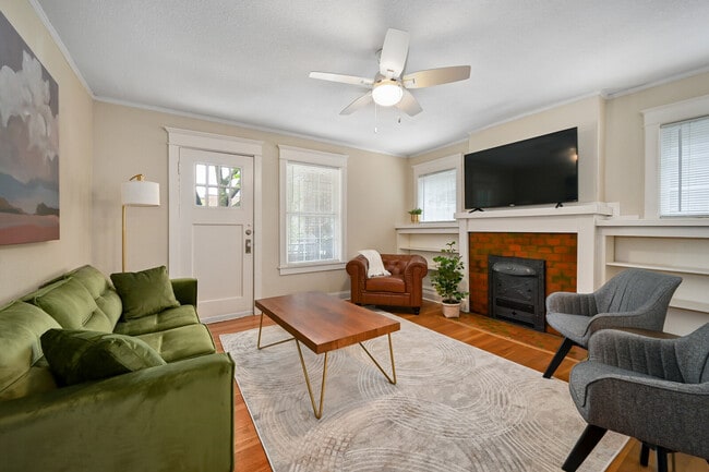 3241 Gillham Rd, Unit 1