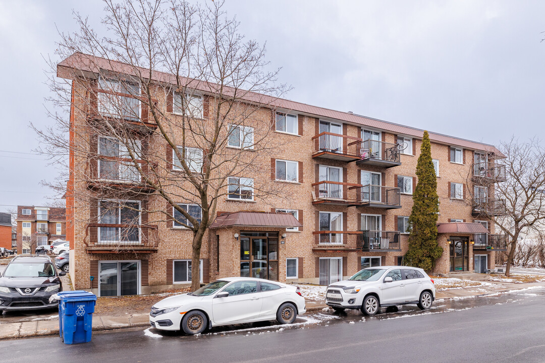 620 De Roanne Rue in Laval, QC - Building Photo