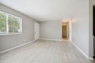 10444 Hoyt Ct in Westminster, CO - Foto de edificio - Building Photo