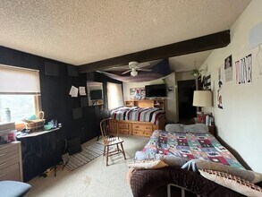 608 Louise Ln in Fort Collins, CO - Building Photo - Building Photo