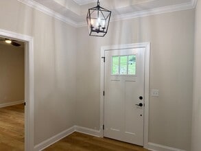 155 Quiet Stroll Ln in Johnson City, TN - Foto de edificio - Building Photo