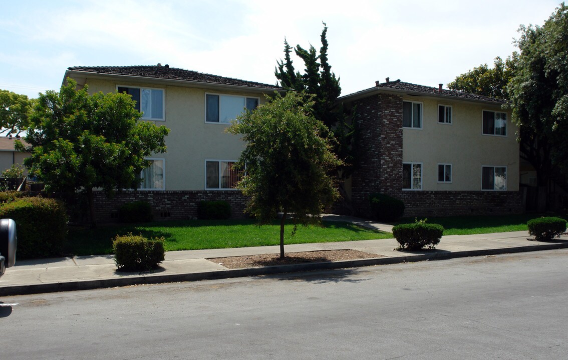 634 Grand Fir Ave in Sunnyvale, CA - Building Photo