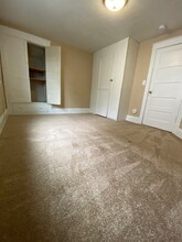 1434 Ferry St SE in Salem, OR - Foto de edificio - Building Photo