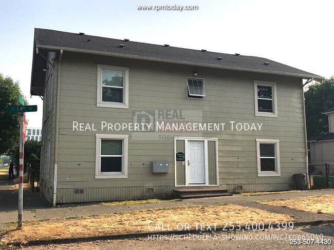 property at 1002 S 14th St