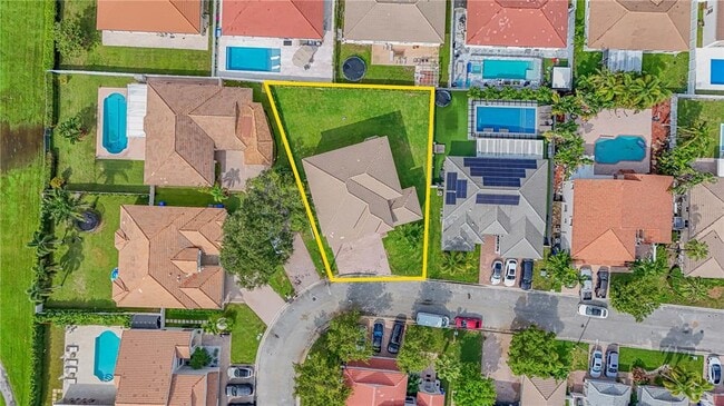 5371 SW 32nd Ter in Fort Lauderdale, FL - Building Photo - Building Photo