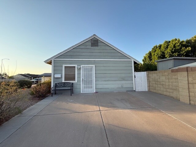 1805 N 66th St in Mesa, AZ - Building Photo - Building Photo