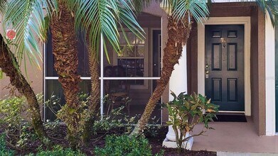 8804 Manor Loop in Lakewood Ranch, FL - Building Photo - Building Photo