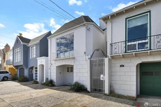 property at 1551 27th Ave