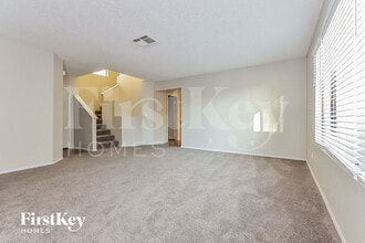 1335 Clagett Ln in Las Vegas, NV - Building Photo - Building Photo