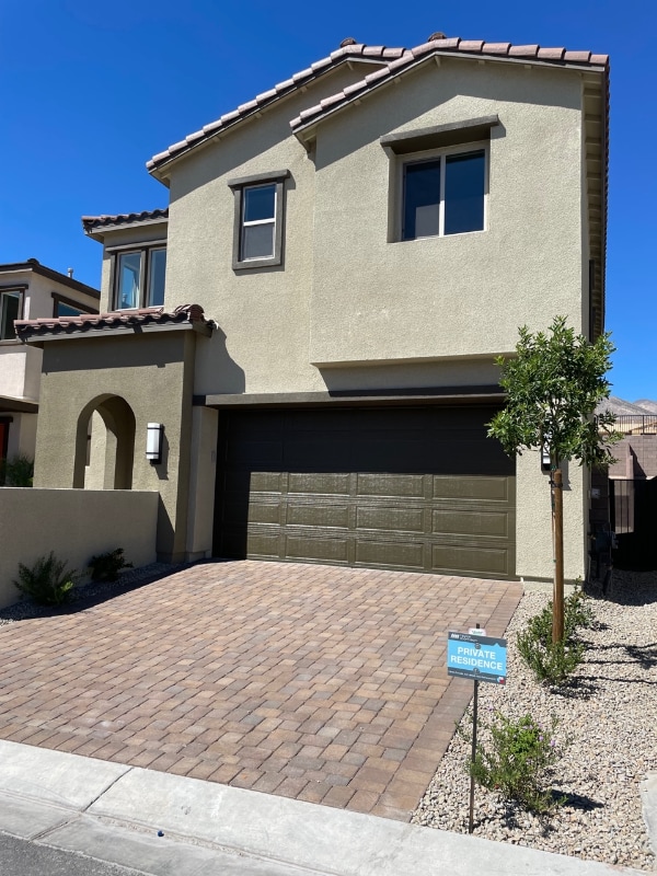 145 Medianoche St in Las Vegas, NV - Building Photo - Building Photo
