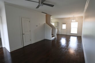 308 Paul T Cir, Unit 308 in Oxford, MS - Building Photo - Building Photo