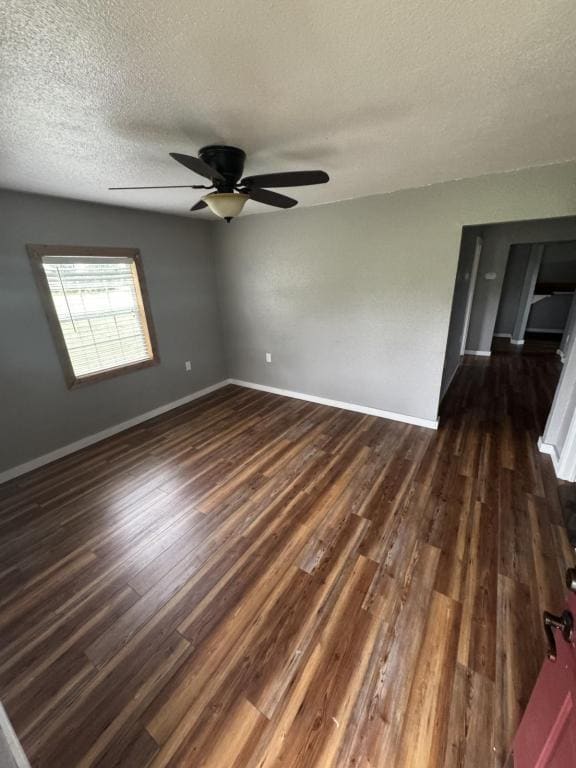 4515 Co Rd 107 in Gatesville, TX - Building Photo - Building Photo