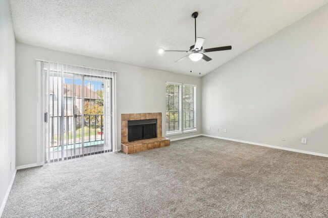 The Broadwater at Salado Creek in San Antonio, TX - Building Photo - Building Photo