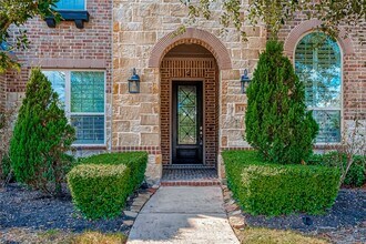 3435 Millhouse Point Way in Richmond, TX - Foto de edificio - Building Photo