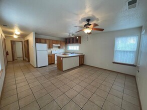407 Harvard Dr SE in Albuquerque, NM - Building Photo - Building Photo