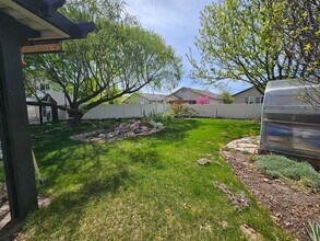 743 Haworth Cir in North Salt Lake, UT - Building Photo - Building Photo