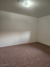2291 W Horizon Ridge Pkwy in Henderson, NV - Building Photo - Building Photo