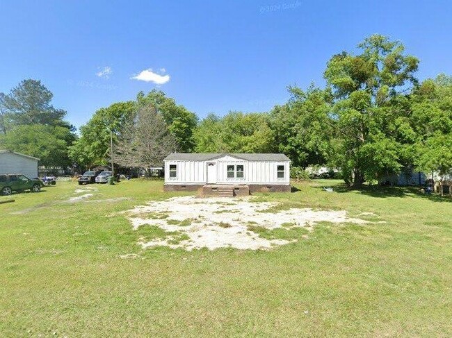 property at 520 Promised Land Rd