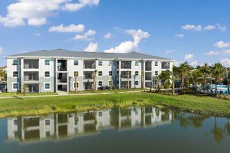 The Lucie at Tradition in Port St. Lucie, FL - Foto de edificio - Building Photo