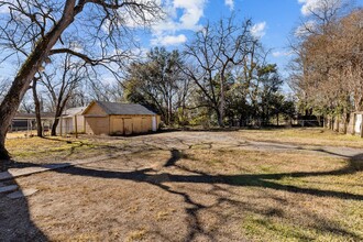 3302 S Perry St in Montgomery, AL - Building Photo - Building Photo