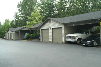 Tanglewood at Klahanie in Issaquah, WA - Foto de edificio - Building Photo