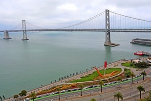 Towers at Rincon in San Francisco, CA - Building Photo