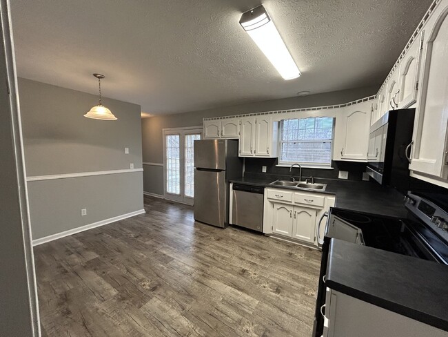 property at 3522 Southmeade Dr