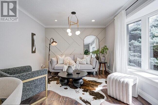 176 McKee Ave in Toronto, ON - Building Photo - Building Photo