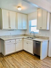 211 Avenida Cabrillo in San Clemente, CA - Building Photo - Building Photo