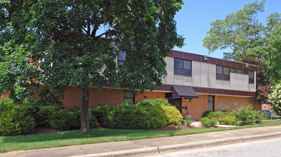 2309 Fraternity Ct in Raleigh, NC - Foto de edificio - Building Photo