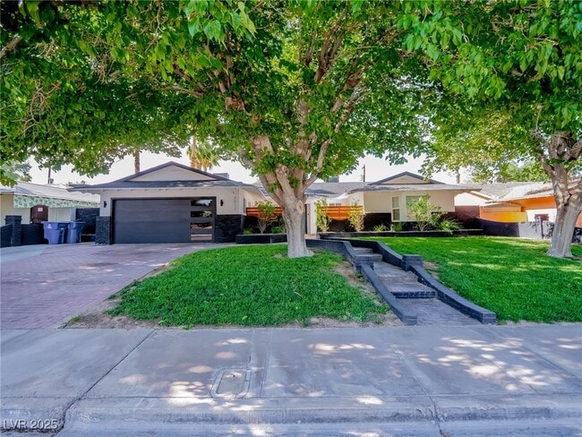 property at 3012 Bryant Ave