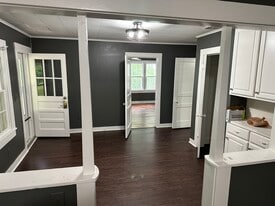 1846 FM555 in Gilmer, TX - Building Photo