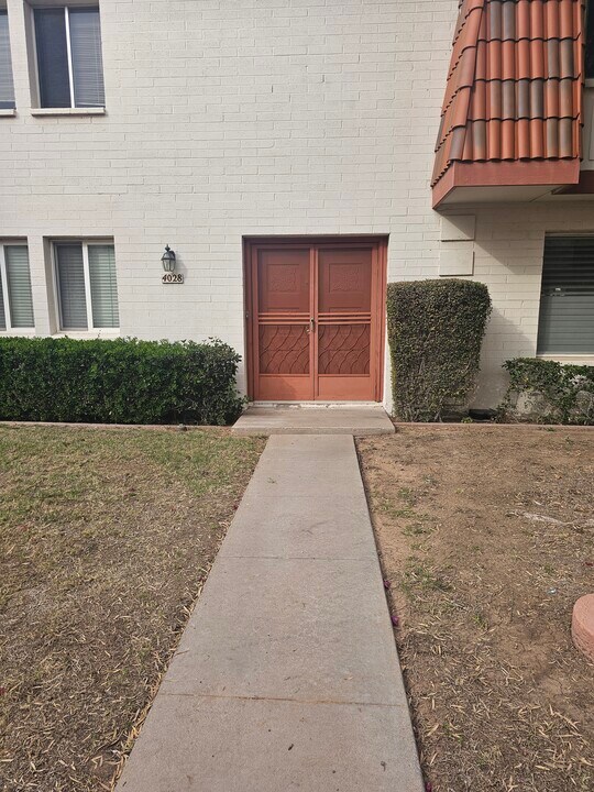 4028 N Granite Reef Rd in Scottsdale, AZ - Building Photo