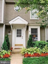 1594 Poplar Grove Dr in Reston, VA - Building Photo