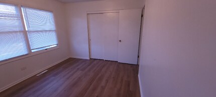 829 Washington St in Woodstock, IL - Building Photo - Building Photo